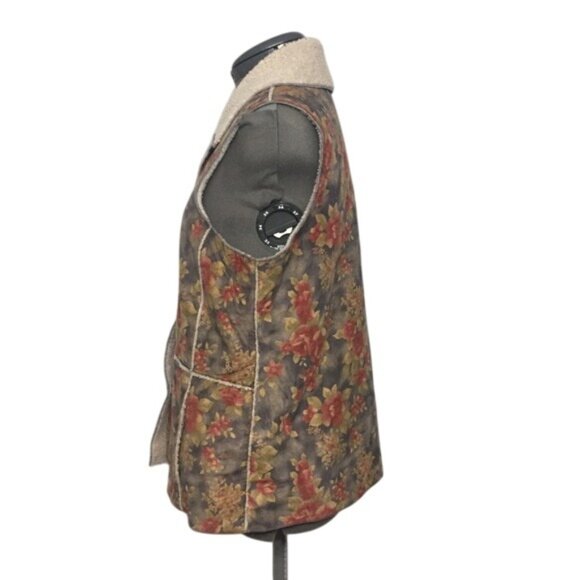 Coldwater Creek Berber Floral Faux Suede Vest Womens M Used - Picture 4 of 10